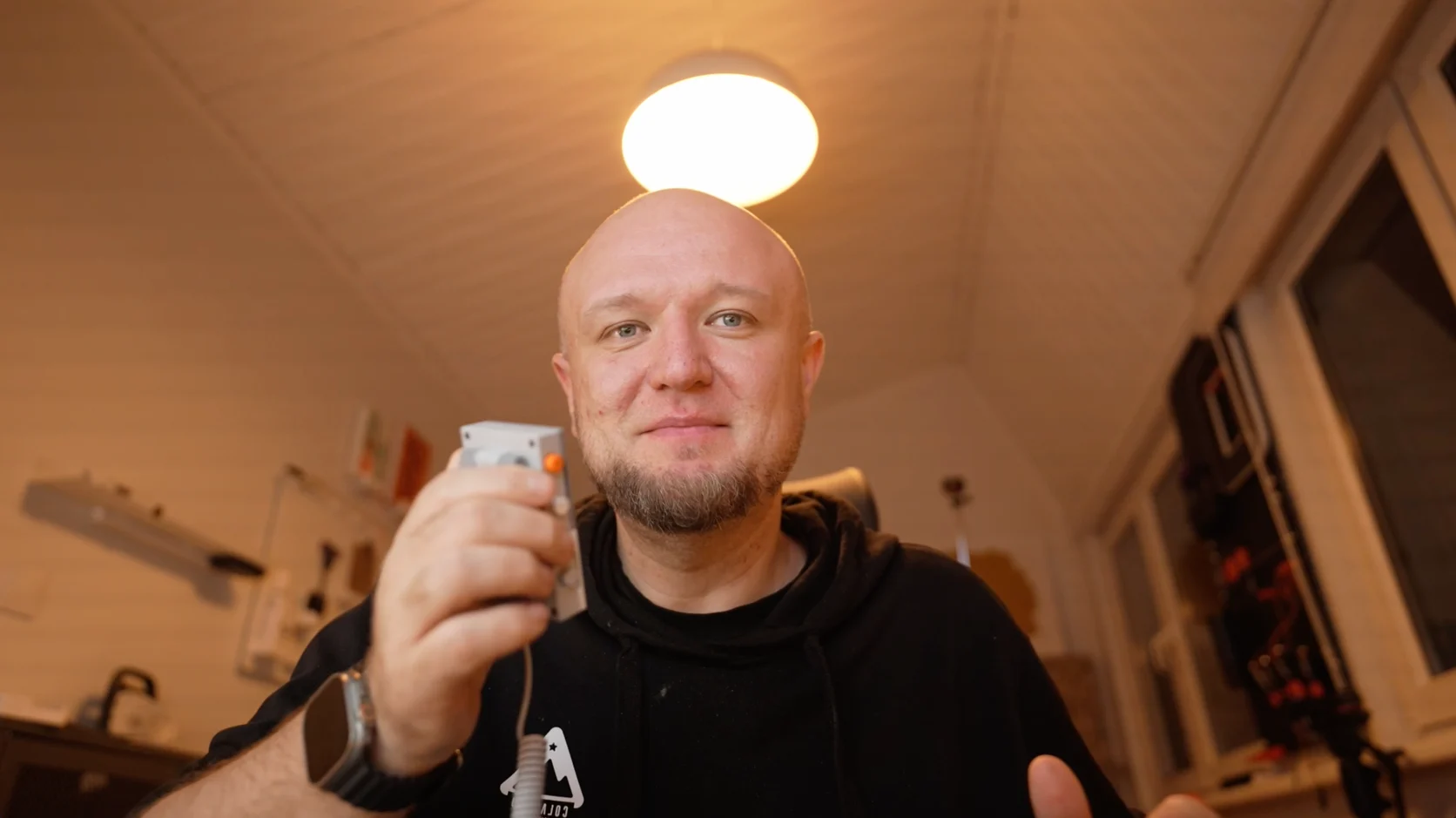 Michał Liszcz recording a video